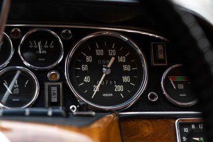 Citroen DS 21 Berline Chapron 'Majesty' 24