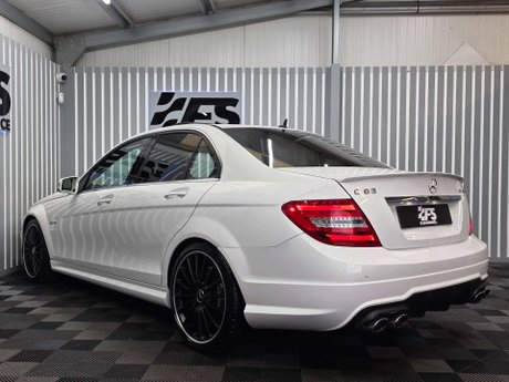 Mercedes-Benz C Class 6.3 C63 V8 AMG Saloon 4dr Petrol SpdS MCT Euro 5 (457 ps) 4