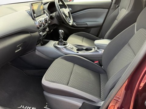Nissan Juke 1.0 DiG-T 114 N-Connecta 5dr 2