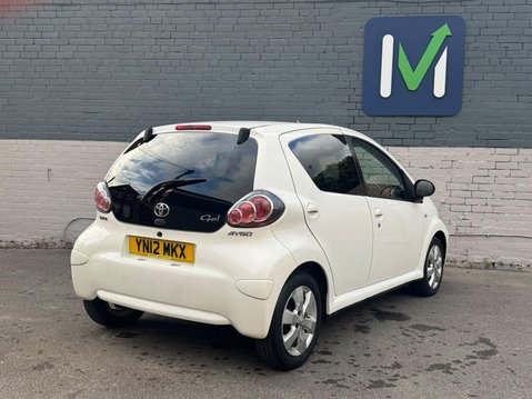 Toyota Aygo 1.0 VVT-i Go Euro 5 5dr 8