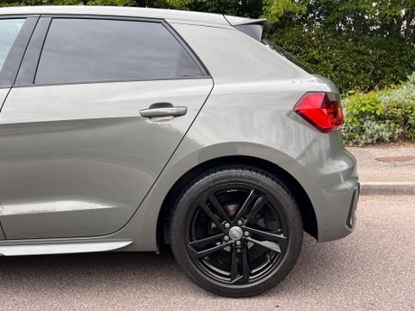 Audi A1 1.0 TFSI 30 S line Sportback S Tronic Euro 6 (s/s) 5dr 65