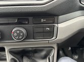 Volkswagen Crafter MWB L2H2 High Roof Trendline Cr35 Air Con EURO 6* 34