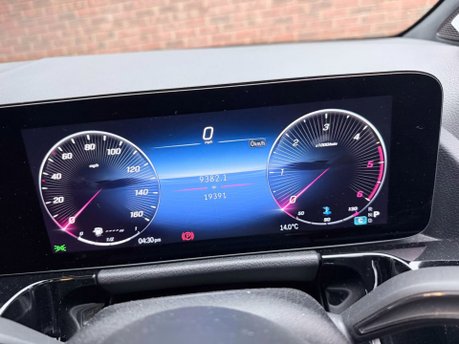 Mercedes-Benz GLA Class GLA 220D 4M AMG Line Premium Plus Auto Diesel PAN ROOF/MEMORY SEATS/360 CAM 8