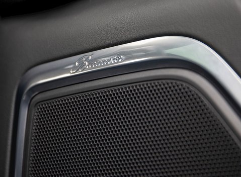 Porsche Macan Turbo 25