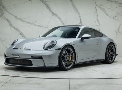 Porsche 911 GT3 TOURING (992) 1