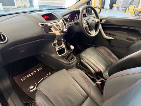 Ford Fiesta 1.6 Zetec S 3dr 10