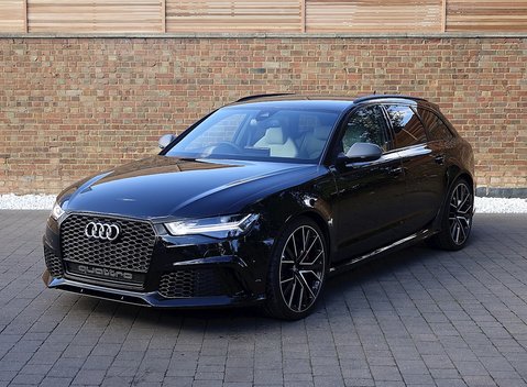 Audi RS6 Avant Performance 4