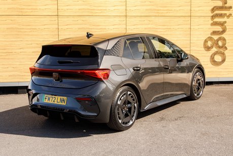 Cupra Born V3