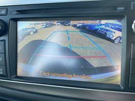 Toyota Yaris 1.3 Yaris TR VVT-i 5dr 26