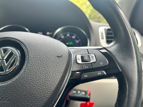 Volkswagen Polo BEATS TSI DSG 44