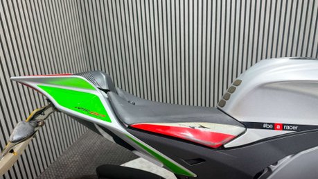 Aprilia RS RS4 2017 SPORTS BIKE 125CC PROJECT SPARES OR REPAIR 20