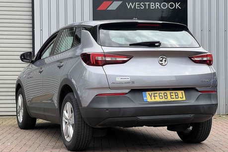 Vauxhall Grandland X 1.5 Turbo D BlueInjection SE Euro 6 (s/s) 5dr 4