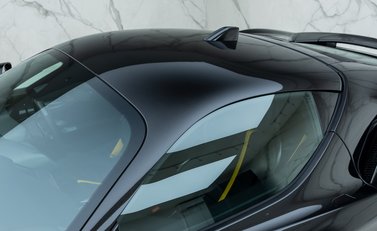 Ferrari SF90 Stradale 32