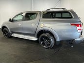 Mitsubishi L200 2.4 L200 Barbarian DI-D 4WD 3