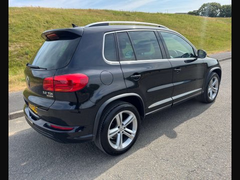 Volkswagen Tiguan 2.0 Tiguan R-Line TDI BlueMotion Technology 4Motion 4WD 5dr 4