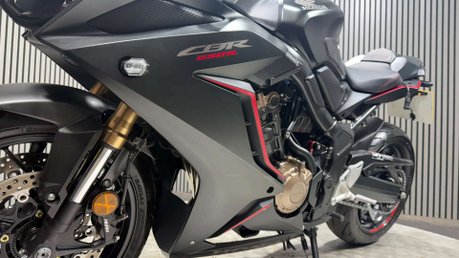 Honda CBR 2020 ONLY 790 MILES LONG MOT SERVICED SPORTS BIKE 650CC 13