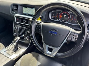 Volvo V60 2.0 D3 R-Design Nav Auto Euro 6 (s/s) 5dr