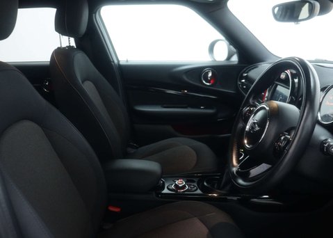 Mini Clubman 1.5 Clubman Cooper Auto 6dr 33