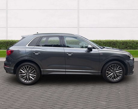 Audi Q3 2.0 Q3 S Line 40 TFSI Quattro Semi-Auto 4WD 5dr 2