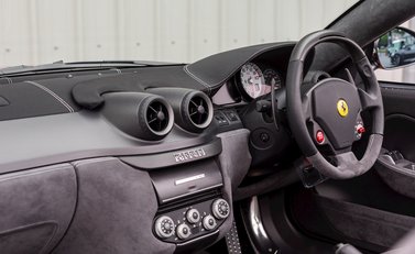 Ferrari 599 SA Aperta 16