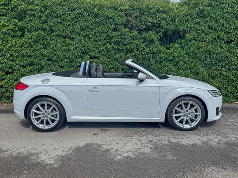Audi TT 2.0 TFSI Sport Roadster 2dr Petrol Manual Euro 6 (s/s) (230 ps) 32