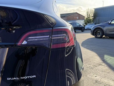 Tesla Model Y (Dual Motor) Long Range SUV 5dr Electric Auto 4WDE (384 bhp) 19