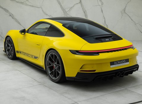 Porsche 911 GT3 TOURING (992) 12