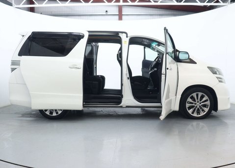 Toyota Vellfire 2.4 PETROL AUTO 5dr 61