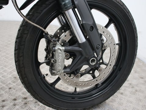 Indian FTR1200 FTR 1200 17