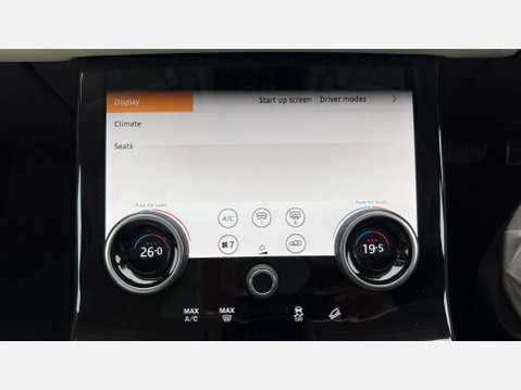 Land Rover Range Rover Velar 3.0 Range Rover Velar R-Dynamic HSE P380 Auto 4WD 5dr 35