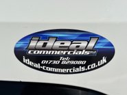 Land Rover Discovery SD6 306 Commercial HSE 12