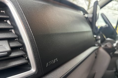 Ford Transit 350 Rwd L3 H3 Trend 130 ps Panel Van - Rear Camera 34