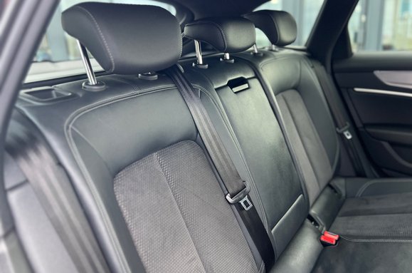 Audi A6 AVANT TDI QUATTRO S LINE AUTO 29