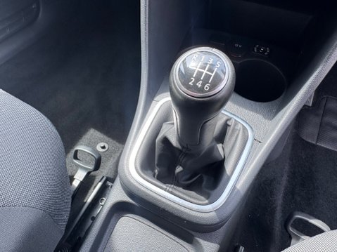Volkswagen Polo SEL TSI 15