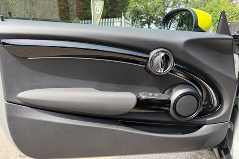 Mini Hatch COOPER S LEVEL 2 - REVERSE CAMERA - APPLE CARPLAY 22