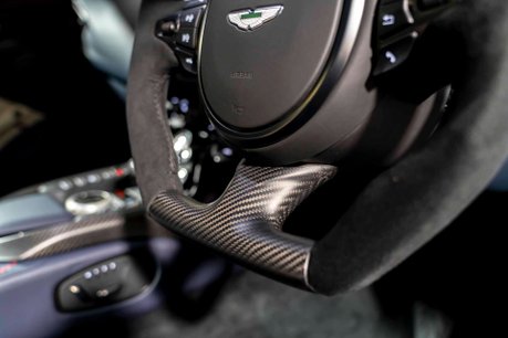Aston Martin Vantage V12. 1 OF 333. OVER £45K IN OPTIONS. LIGHTWEIGHT PACKAGE. LIVERY PACKAGE. 66