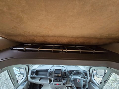 Swift Suntor 590RS Motorhome 22