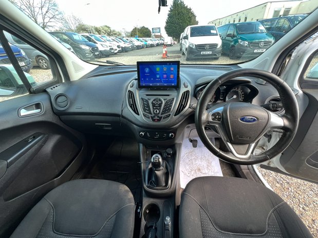 Ford Transit Courier Petrol SWB (SOLD) Low Roof Trend Air Con Alloys Sat Nav E 25