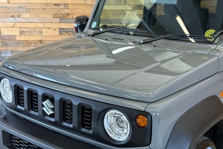 Suzuki Jimny SUZUKI JIMNY 1.5 SZ5 SUV 3dr Petrol Auto ALLGRIP Euro 6 (101 ps) 24