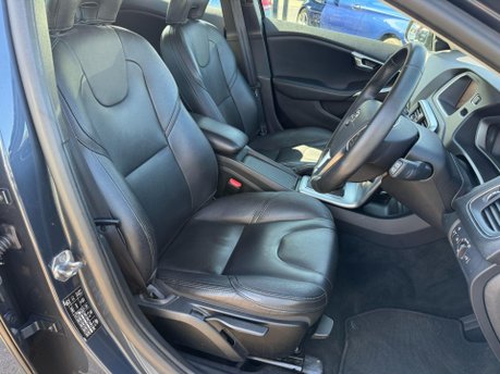 Volvo V40 2.0 D3 Inscription Auto Euro 6 (s/s) 5dr 24