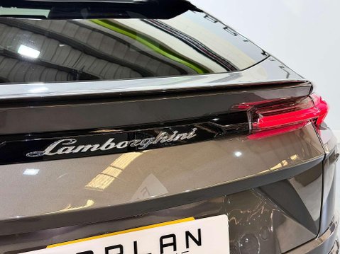 Lamborghini Urus 4.0 V8 BiTurbo SUV 5dr Petrol Auto 4WD Euro 6 (650 ps) 43