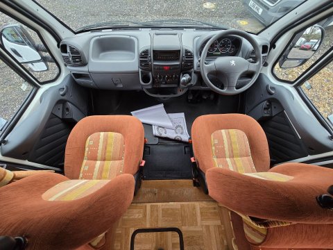 Autocruise Stargazer Grand Tour 18