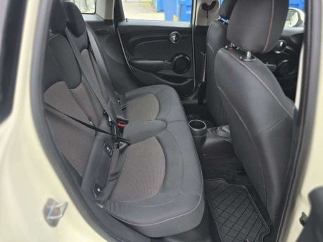 Mini Hatch 1.5 Cooper GPF Hatchback 5dr Petrol Steptronic Euro 6 (s/s) (136 ps) 21