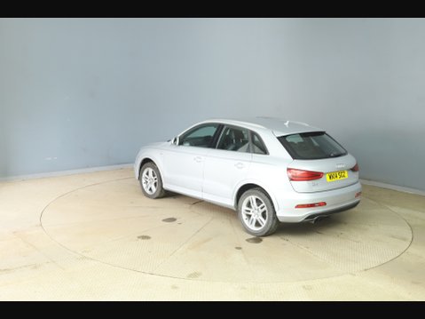 Audi Q3 TDI S LINE 5