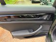 Porsche Panamera 4 PDK 45