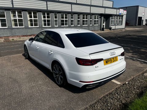 Audi A4 2.0 A4 Black Edition 35 TFSI Semi-Auto 4dr 27