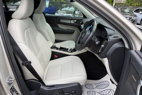 Volvo XC40 T5 INSCRIPTION AWD -XENIUM -360 CAMERA -PAN ROOF -HARMAN KARDON -WINTER PAC 36