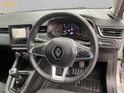 Renault Clio 1.0 TCe Evolution Hatchback 5dr Petrol Manual Euro 6 (s/s) (90 ps) 13