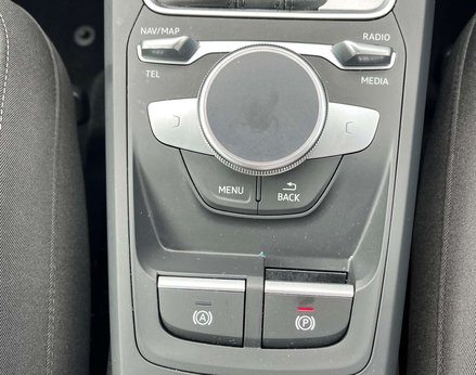 Audi Q2 1.5 Q2 Sport 35 TFSI Semi-Auto 5dr 61