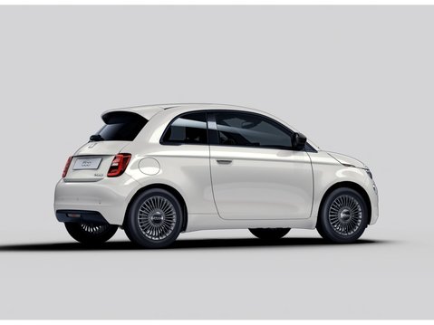 New Fiat 500 Hybrid ICON 1.0 65hp Manual from £198 per month on 6.9% APR PCP 2